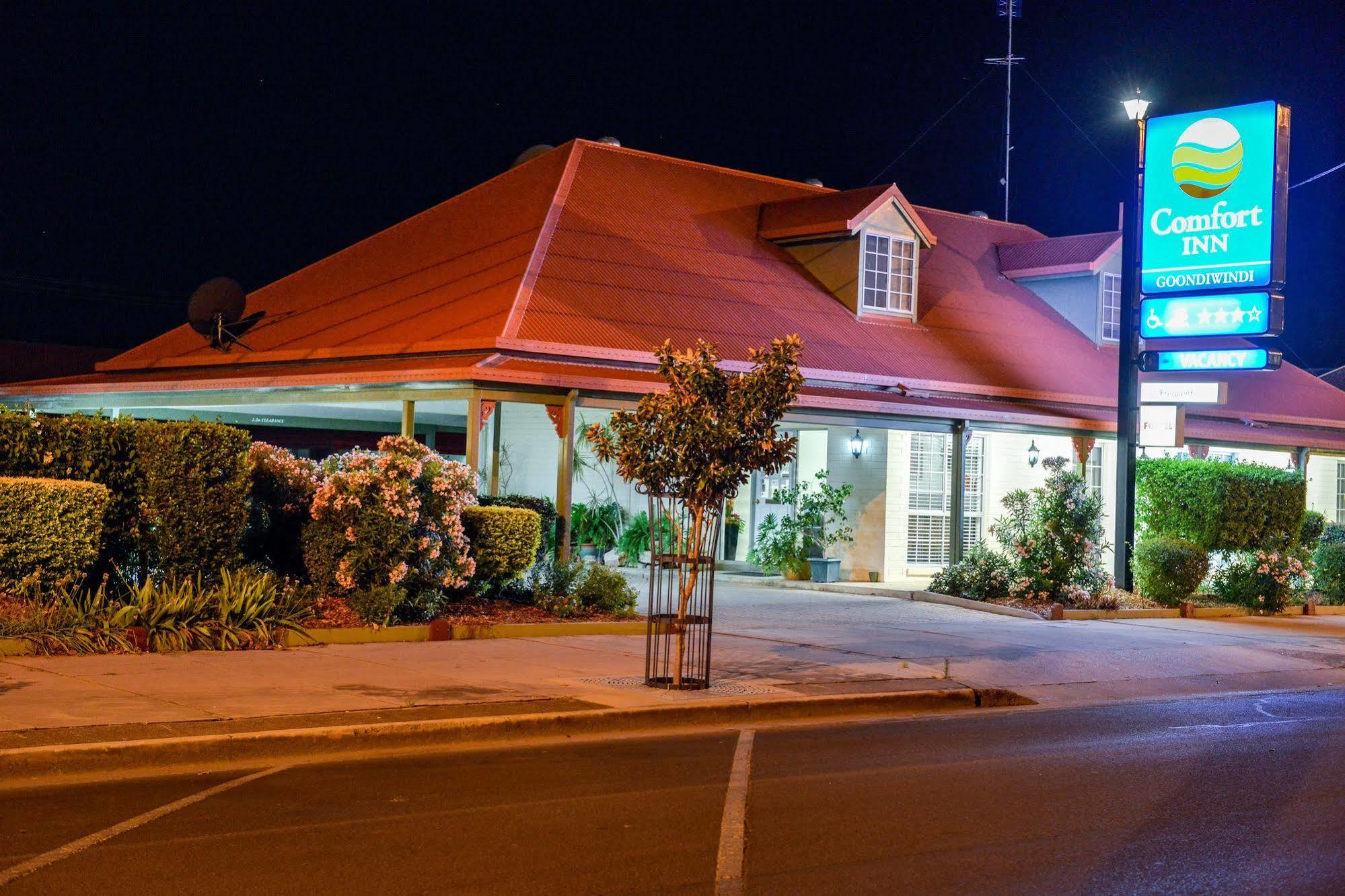 Pioneer Motel Goondiwindi Buitenkant foto